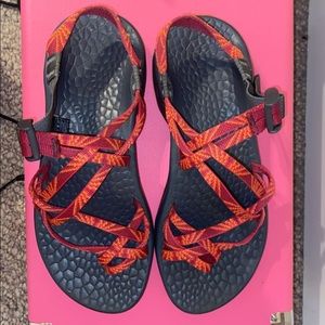 Chacos 🏔🌞 women’s size 8!